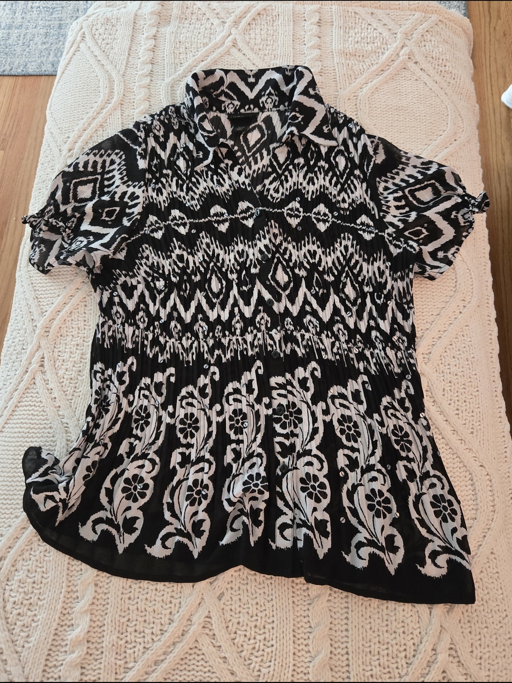 Lane Bryant Black and White Short-Sleeve Blouse